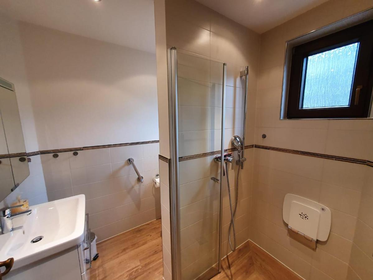 Haus Monika Apartment Zeltingen-Rachtig Luaran gambar